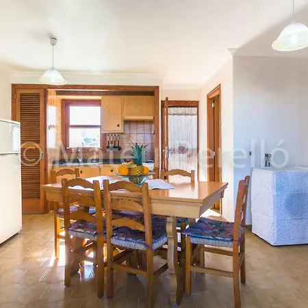 Orellana Apartment *